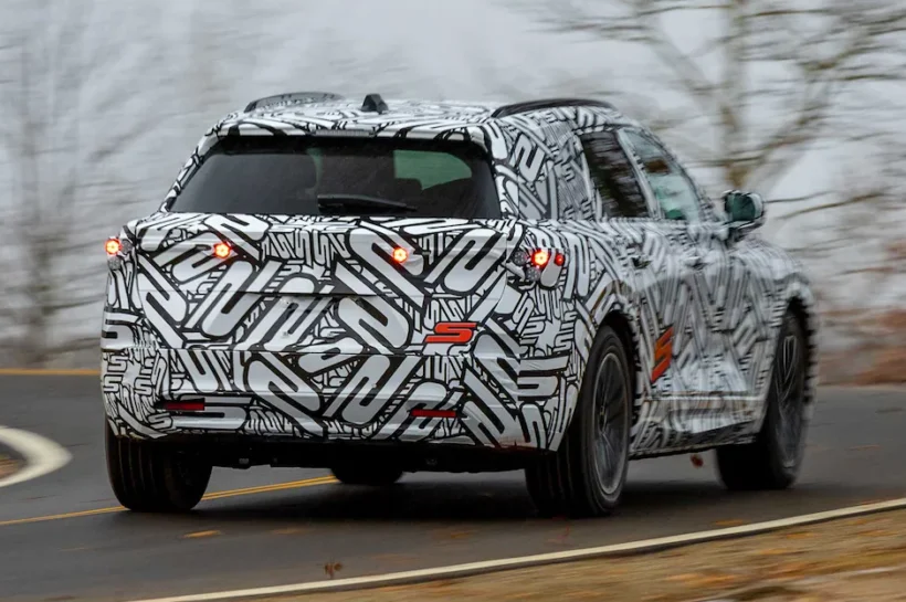 2024 Acura ZDX Type S tamamen elektrikli SUV